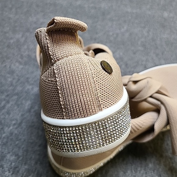 Bernie Mev New York Knit Slip On Sneakers Women's Size 41 Beige Bow Rhinestone - Picture 9 of 11